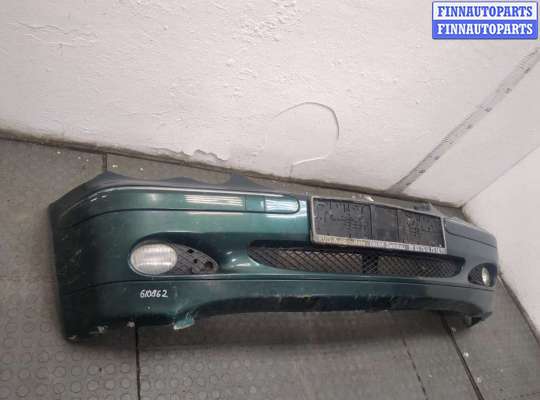 Решетка (заглушка) бампера на Mercedes-Benz C (W203)