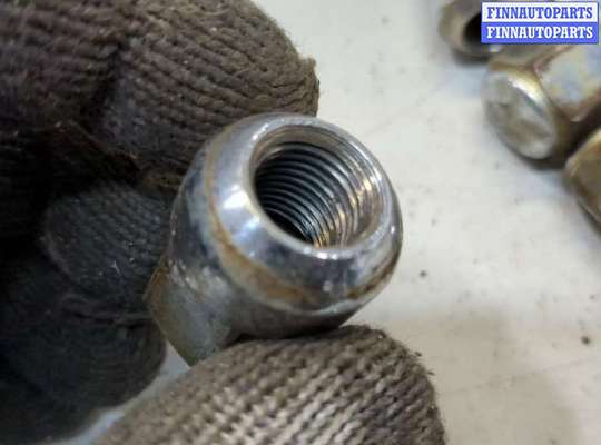 купить Гайка колесная на Acura MDX 2006-2013