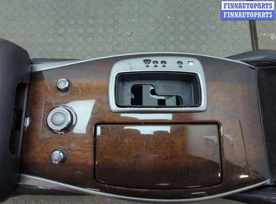 купить Консоль салона (кулисная часть) на Infiniti QX60 2013-2020