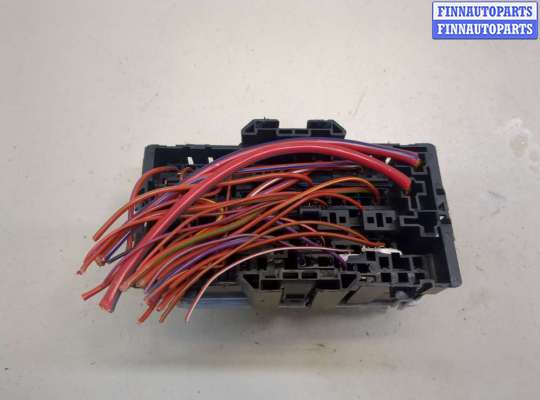 купить Блок предохранителей на Chevrolet Malibu 2018-2025