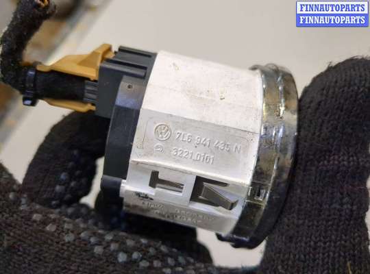 купить Кнопка включения полного привода на Volkswagen Touareg 2002-2007