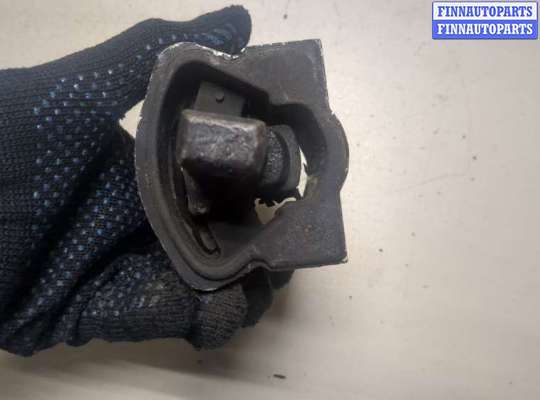 купить Подушка крепления КПП на Mercedes CLK W209 2002-2010