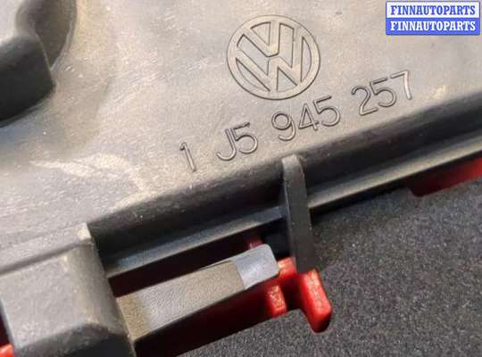 купить Фонарь (задний) на Volkswagen Bora