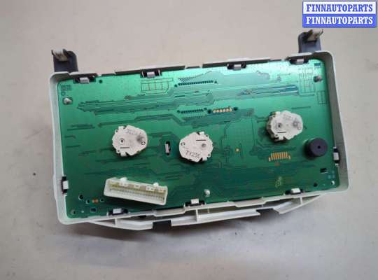 купить Щиток приборов (приборная панель) на Nissan Note E11 2005-2013