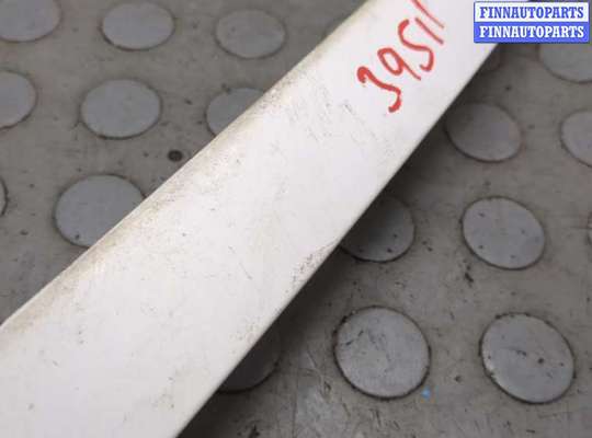 Планка под фары (ресничка)