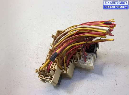 купить Блок предохранителей на Opel Movano 2010-