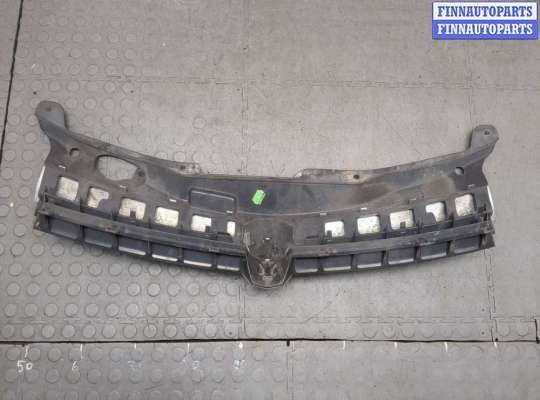 купить Решетка радиатора на Opel Astra H 2004-2010