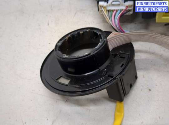 купить Переключатель поворотов и дворников (стрекоза) на Toyota Yaris 2005-2011