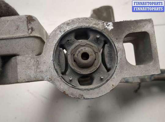 купить Рычаг подвески на Skoda Octavia (A5) 2004-2013