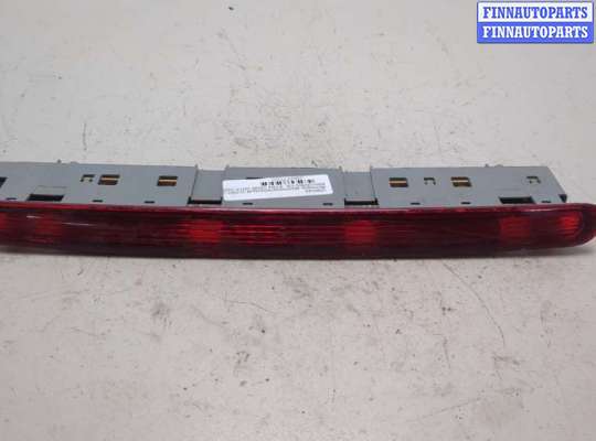 Фонарь (стоп-сигнал) центральный