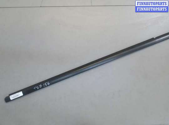 Молдинг стекла (боковое) MB1540427 на Mercedes C W203 2000-2008