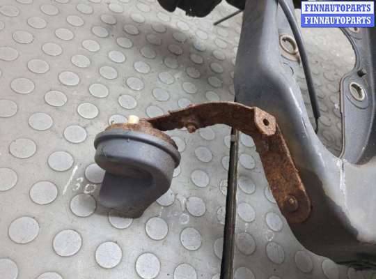 купить Рамка передняя (телевизор) на Volkswagen Passat 5 2000-2005