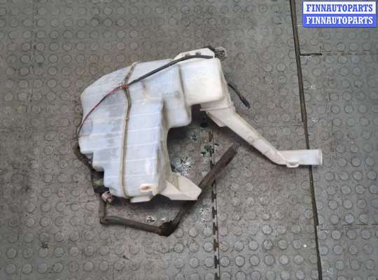 Бачок омывателя на Mazda CX-7