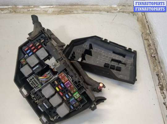 Блок предохранителей FO1990825 на Ford S-Max 2010-2015