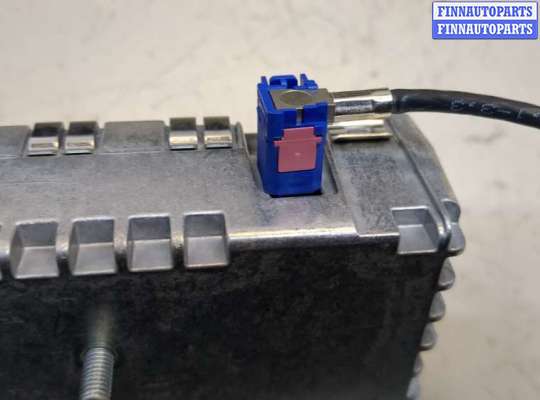 купить Блок управления радиоприемником на Mercedes C W204 2006-2015