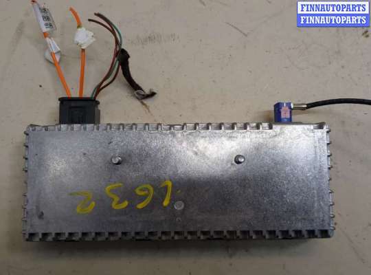 купить Блок управления радиоприемником на Mercedes C W204 2006-2015