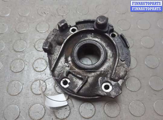 Насос масляный VL526169 на Volvo V70 2001-2008