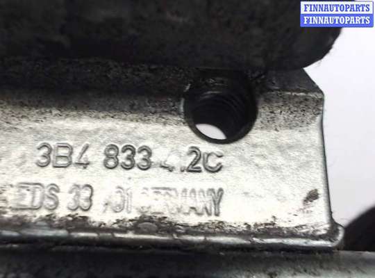 купить Петля двери на Volkswagen Passat 5 2000-2005