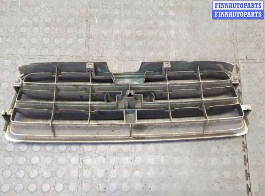 купить Решетка радиатора на Subaru Forester (S11) 2002-2008