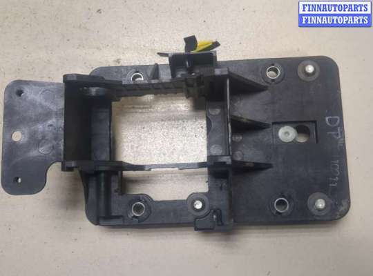 купить Кронштейн кулисы КПП на Subaru Forester (S12) 2008-2013