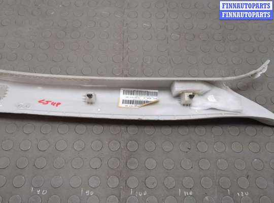 купить Накладка стойки на Volkswagen Touareg 2010-2014