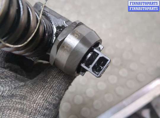 купить Форсунка топливная на Volkswagen Touareg 2002-2007