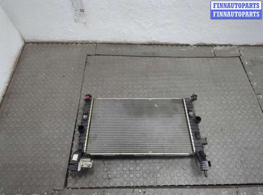 купить Радиатор охлаждения двигателя на Opel Meriva 2003-2010