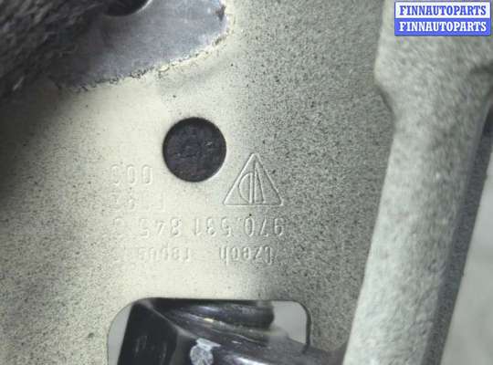 купить Петля двери на Porsche Panamera 2009-2016