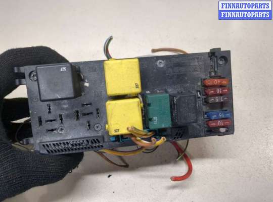 купить Блок предохранителей на Mercedes C W202 1993-2001