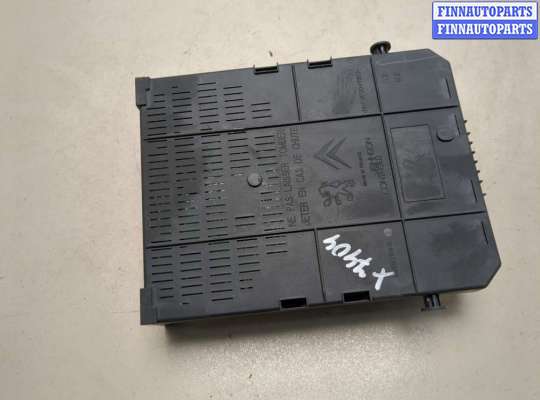 Блок предохранителей на Peugeot Partner II Tepee