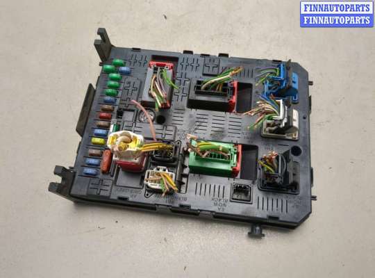 Блок управления BSI (Блок предохранителей) PG1175035 на Citroen Berlingo 2012-2018