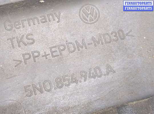 купить Молдинг двери на Volkswagen Tiguan 2007-2011