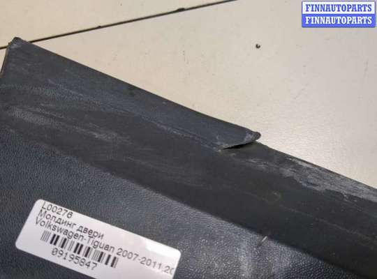 купить Молдинг двери на Volkswagen Tiguan 2007-2011