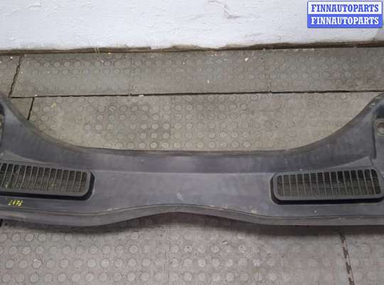 Жабо под дворники (дождевик) FO2002402 на Ford Escape 2012-2015