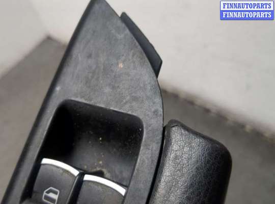 купить Кнопка стеклоподъемника (блок кнопок) на Volkswagen Touareg 2010-2014