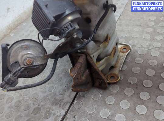 купить Усилитель бампера на Ford Focus 3 2011-2015