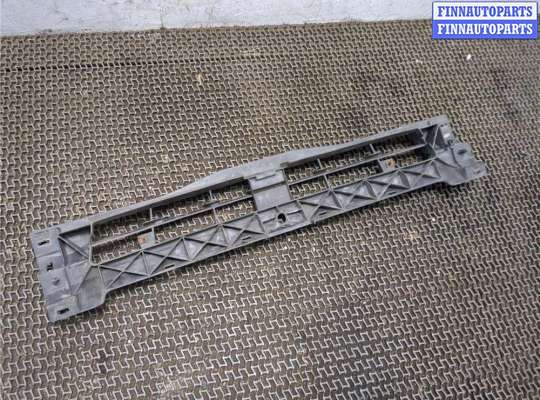 купить Кронштейн решетки радиатора на Peugeot 406 1999-2004