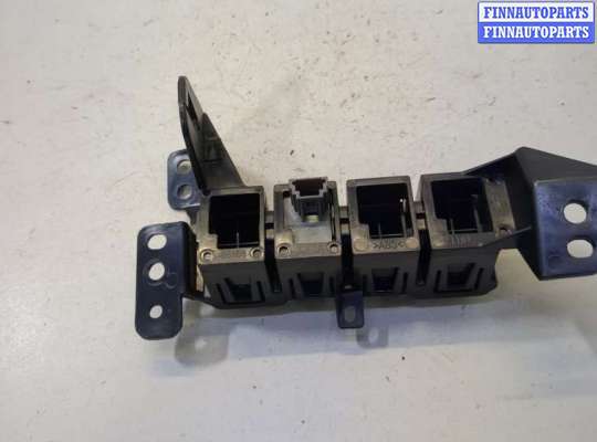 купить Кнопка управления бортовым компьютером на Nissan Pathfinder 2012-2020