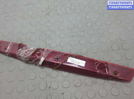 купить Фонарь дополнительный (стоп-сигнал) на Mercedes Viano 2003-2014