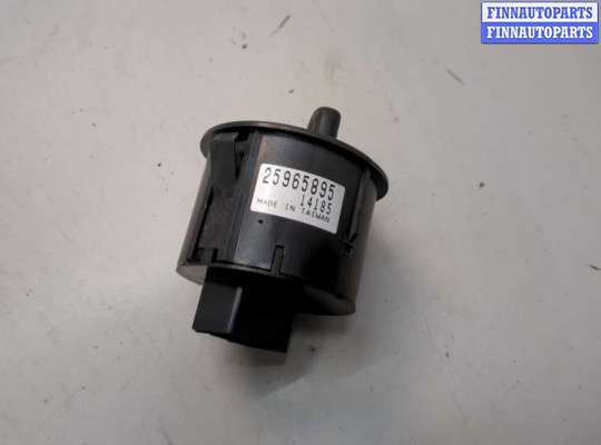 купить Кнопка включения полного привода на Chevrolet Trailblazer 2001-2010