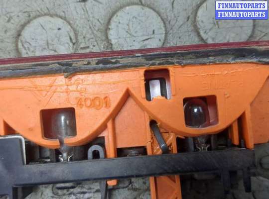 купить Фонарь дополнительный (стоп-сигнал) на Peugeot 307 2001-2008