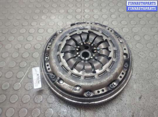 Маховик RN1587192 на Renault Megane 3 2009-2016