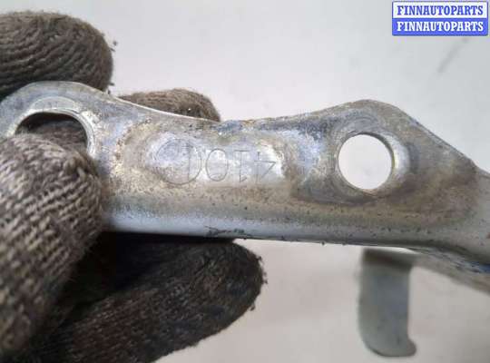 купить Петля капота на Toyota RAV 4 2012-2019