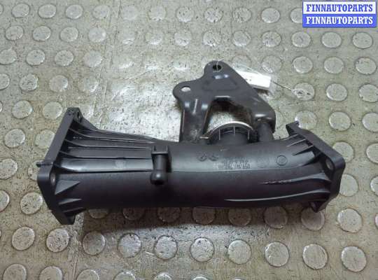 Патрубок интеркулера AU1723036 на Audi A8 (D4) 2010-2017