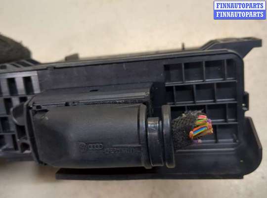 купить Блок управления бортовой сети (Body Control Module) на Audi A6 (C6) 2004-2011
