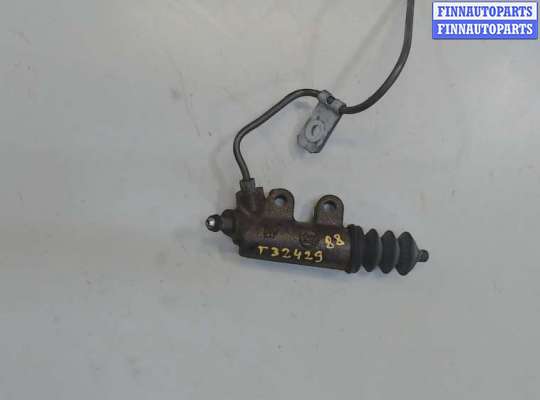 Цилиндр сцепления рабочий TT816009 на Toyota Corolla Verso 2004-2009