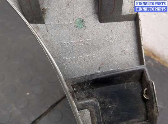 купить Решетка радиатора на Renault Kangoo 1998-2008