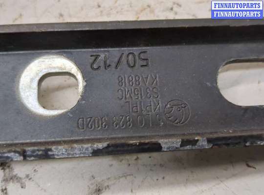 купить Петля капота на Skoda Yeti 2009-2018