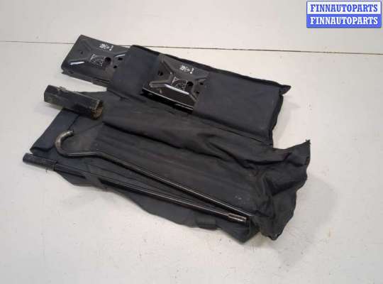 купить Набор инструментов штатный на Land Rover Discovery 3 2004-2009