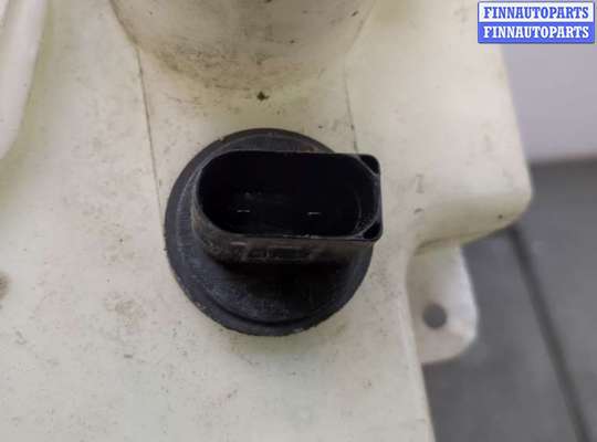 купить Бачок омывателя на Volkswagen Passat 6 2005-2010